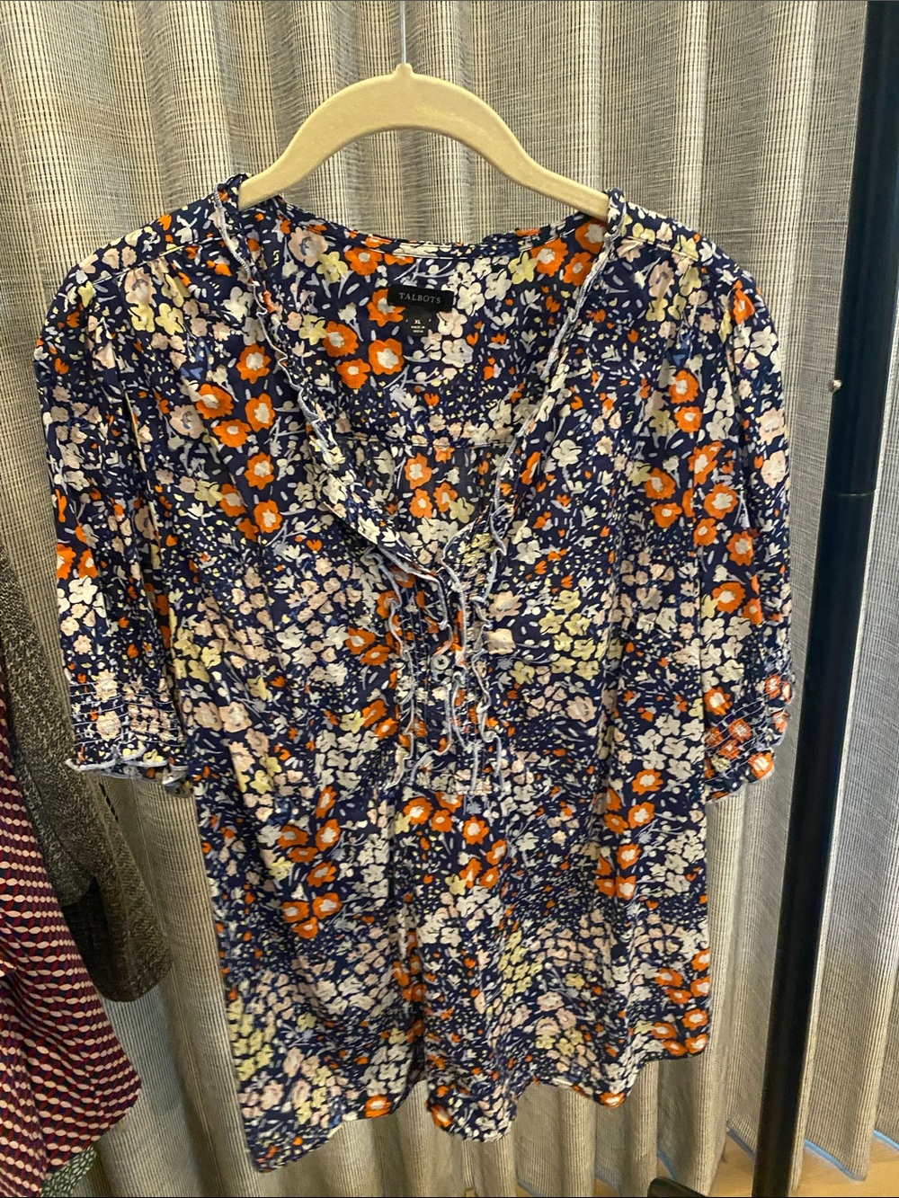 Talbots floral short sleeve blouse